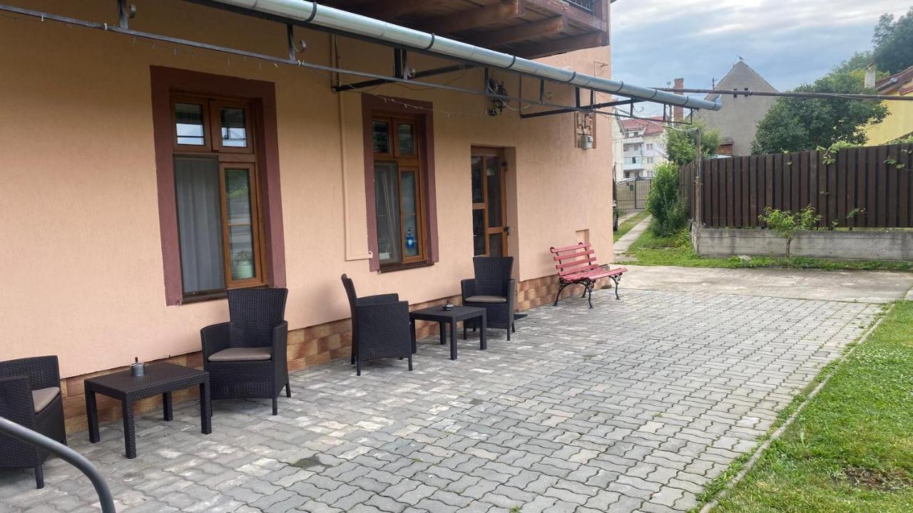 La Daniel Otel Sibiu Dış mekan fotoğraf