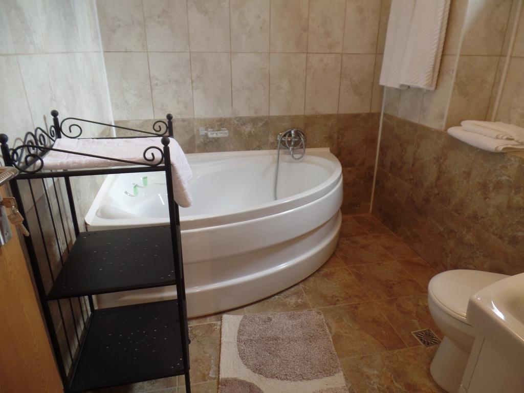 La Daniel Otel Sibiu Dış mekan fotoğraf